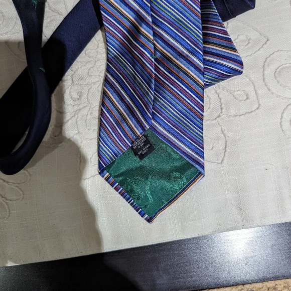 Tommy Hilfiger Silk Tie - Picture 3 of 5
